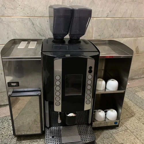 قهوه ساز فول اتوماتیک کاریمالی (وندینگ ماشین) با یخچال شیر و فنجان گرم کن - (دست دوم)